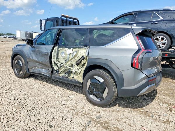 2024 KIA EV9 Light