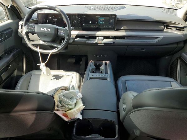 2024 KIA EV9 Light