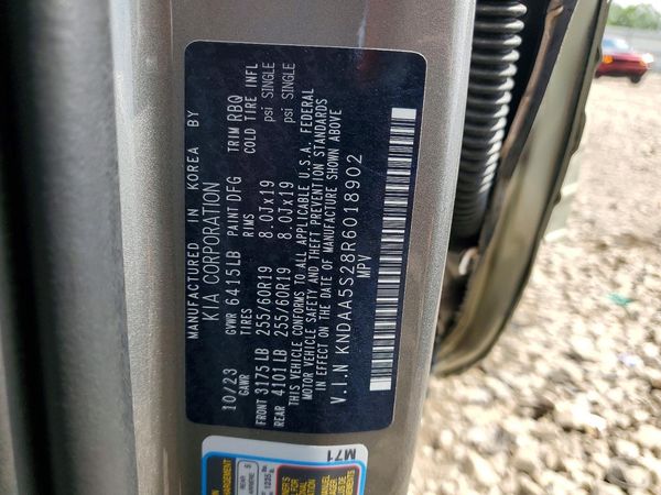 2024 KIA EV9 Light