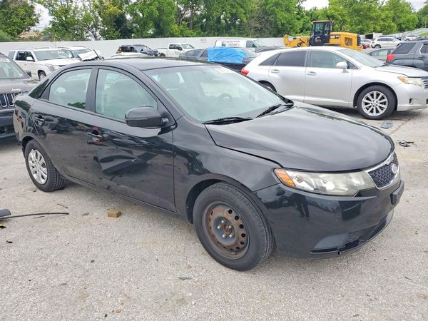 2013 KIA FORTE EX