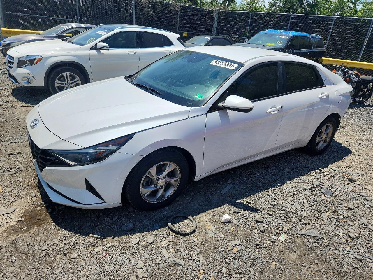 2021 HYUNDAI ELANTRA SE