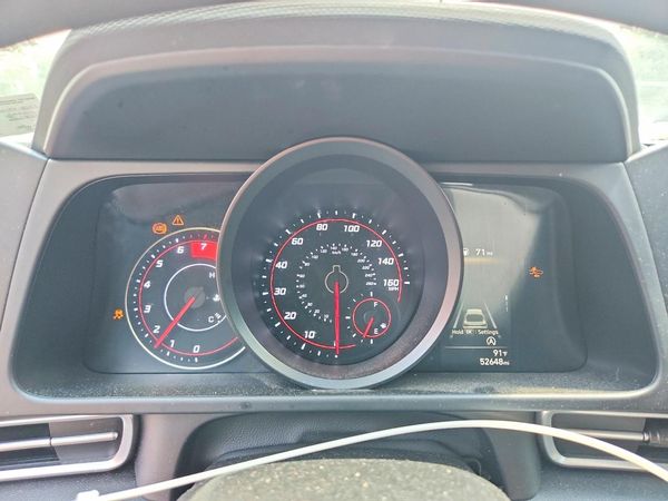 2021 HYUNDAI ELANTRA SE