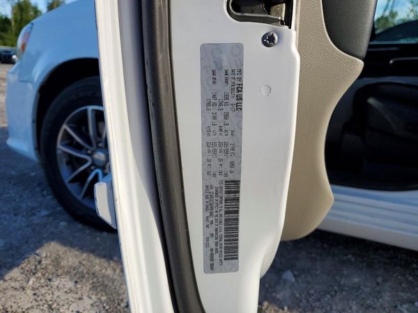 2017 DODGE GRAND CARAVAN SXT