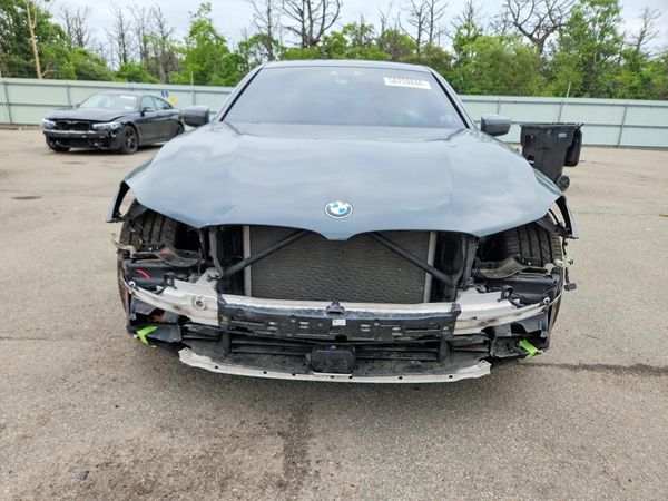 2018 BMW 750 xDrive