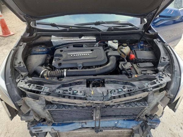 2019 CADILLAC XT4 Premium Luxury