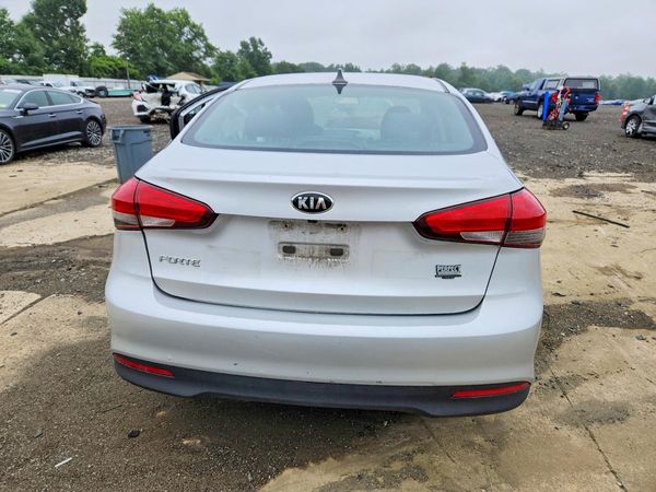 2017 KIA FORTE LX Popular, S