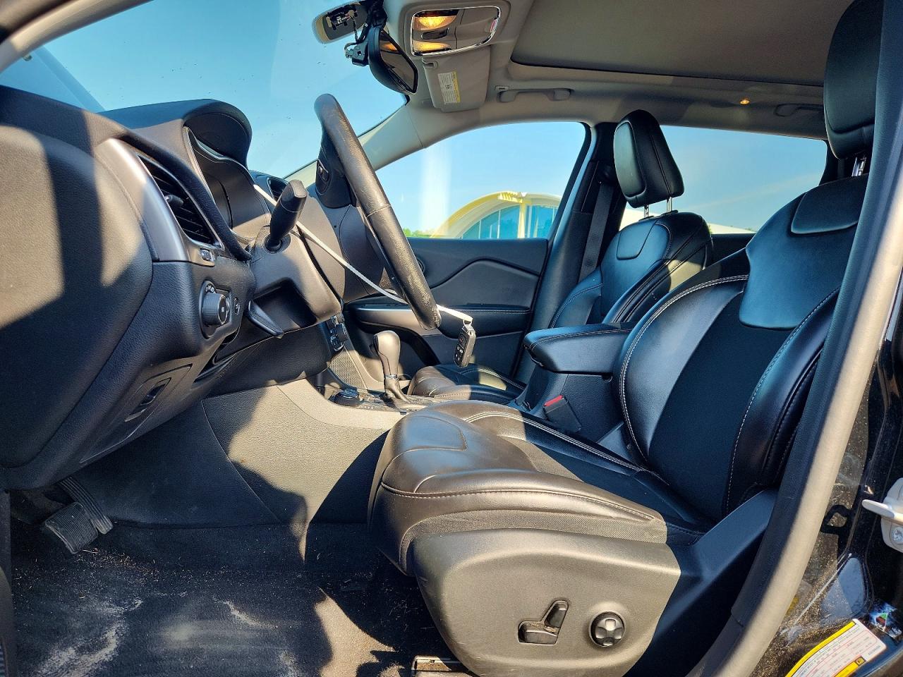 2019 JEEP CHEROKEE LATITUDE PLUS 4X4