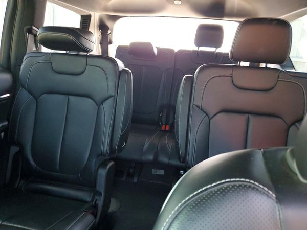 2022 JEEP GRAND CHEROKEE Overland