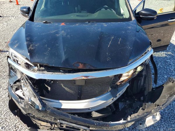 2016 HONDA PILOT Elite — Engine bay