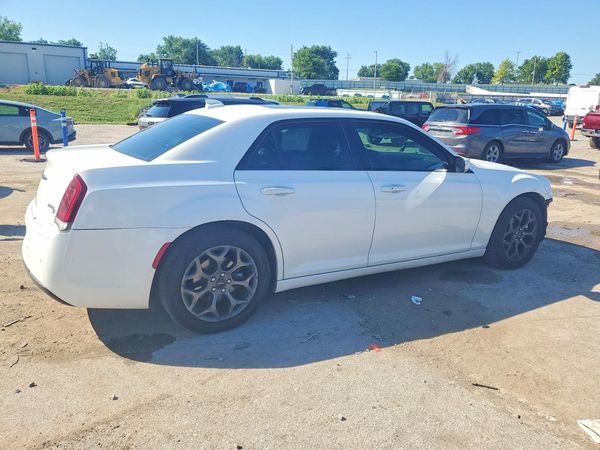 2018 CHRYSLER 300 300S