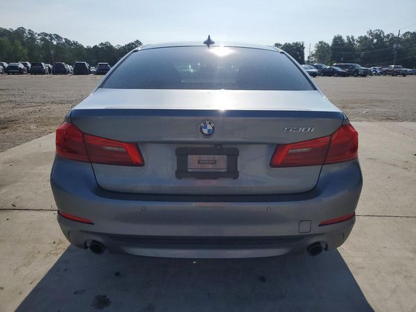 2019 BMW 530