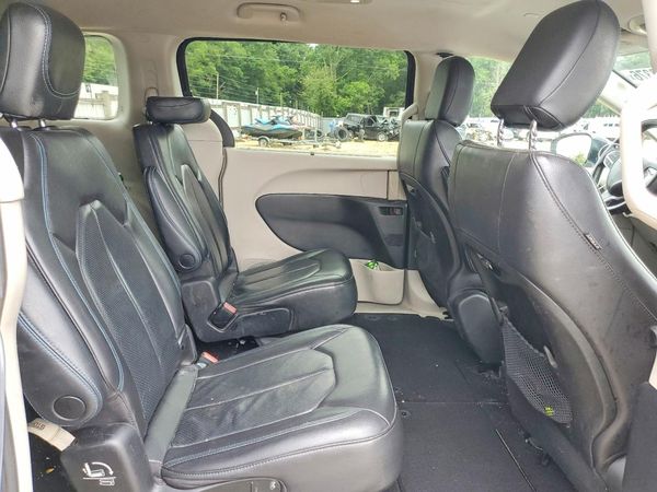 2021 CHRYSLER PACIFICA
