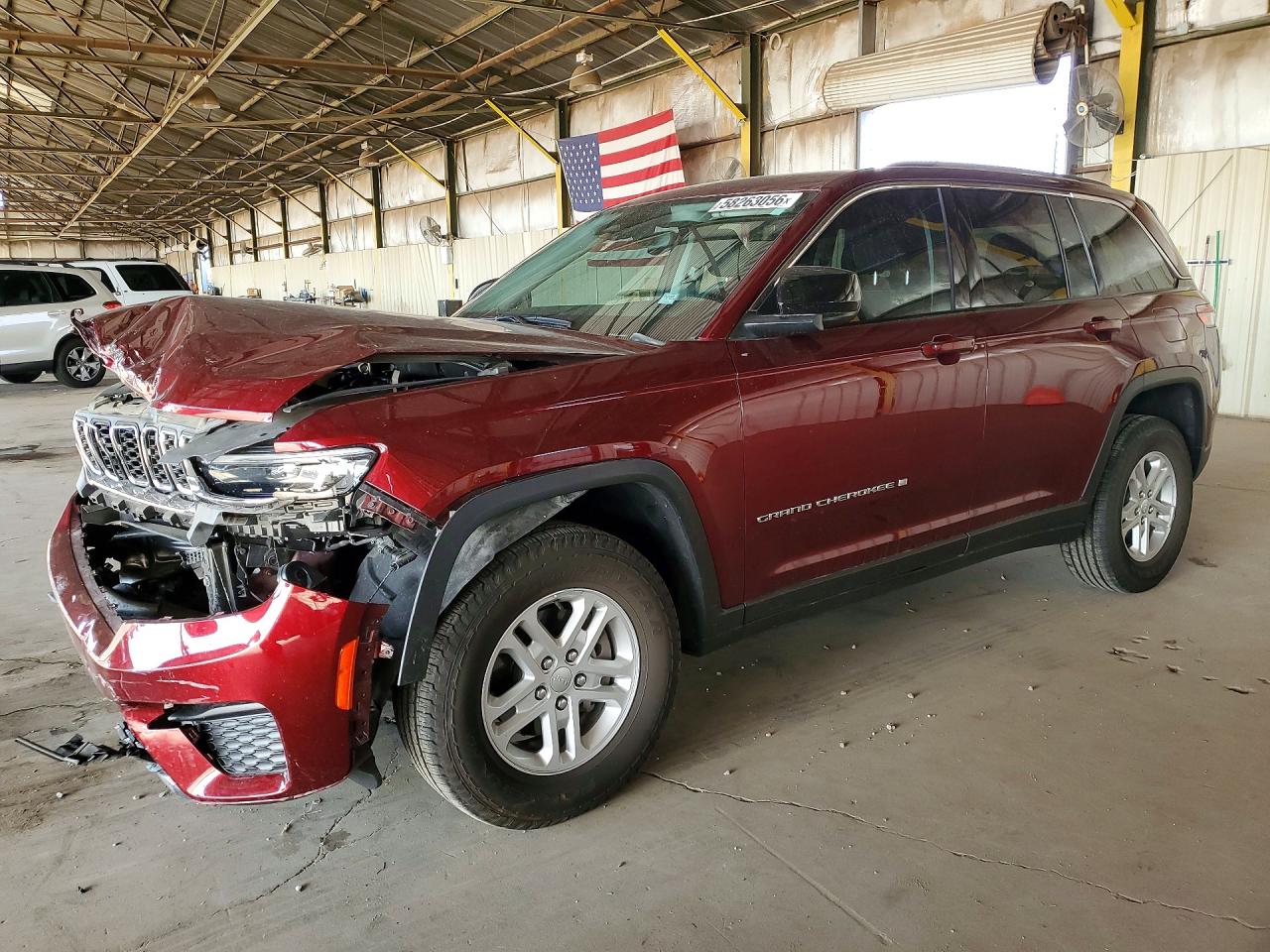 2023 JEEP GRAND CHEROKEE LAREDO 4X2