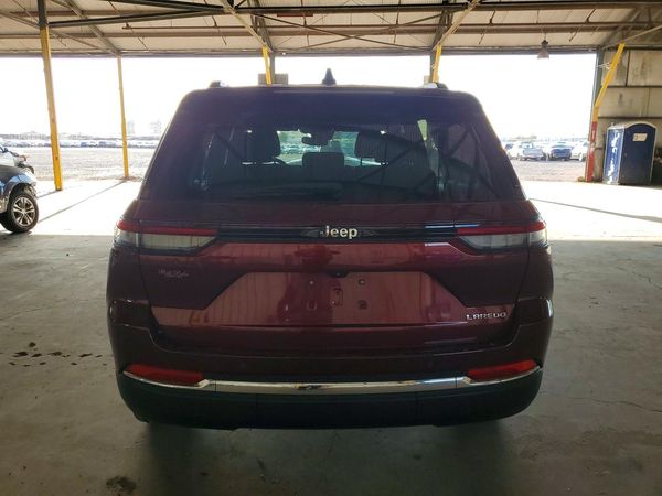 2023 JEEP GRAND CHEROKEE LAREDO 4X2