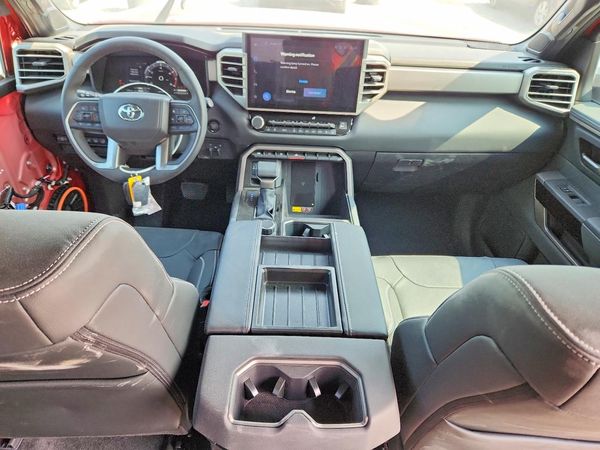 2026 TOYOTA TUNDRA