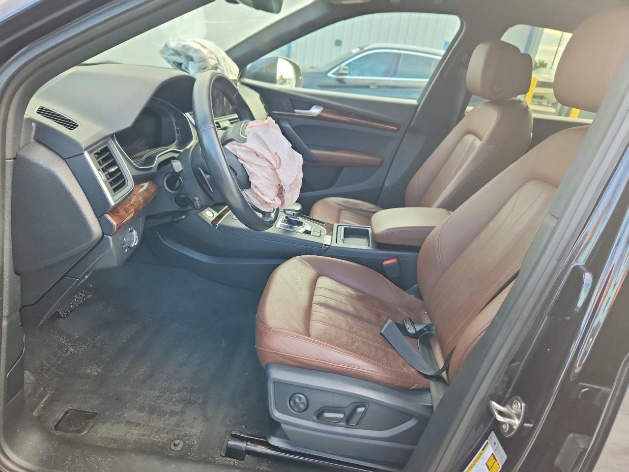 2018 AUDI Q5 quattro Premium Plus