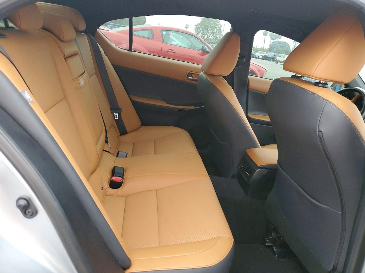 2025 LEXUS IS 300 300 F Sport Design