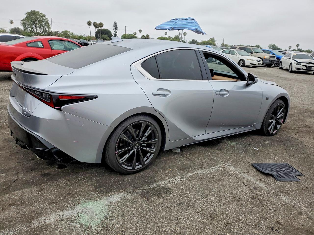 2025 LEXUS IS 300 300 F Sport Design
