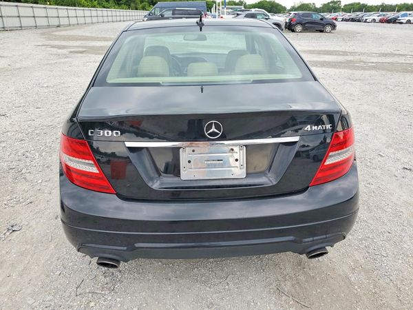 2013 MERCEDES-BENZ C C300