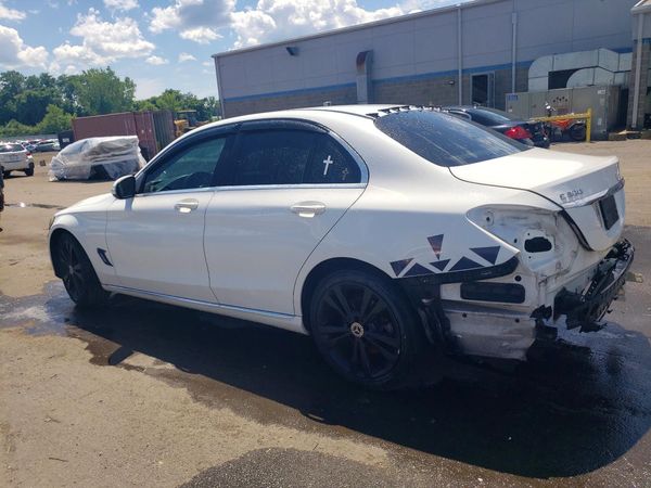 2015 MERCEDES-BENZ C Base