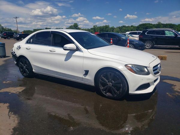 2015 MERCEDES-BENZ C Base