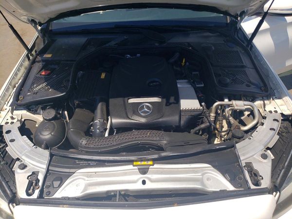 2015 MERCEDES-BENZ C Base