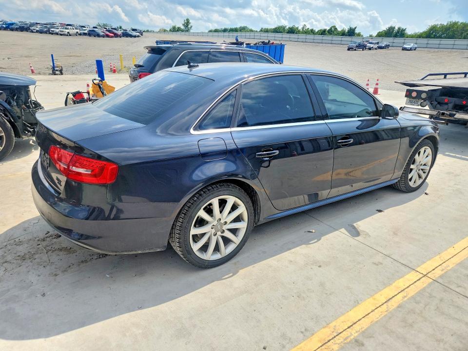 2014 AUDI A4 quattro Premium