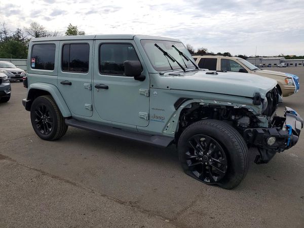 2024 JEEP WRANGLER Sahara 4XE — Passenger 3/4