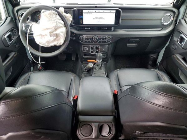 2024 JEEP WRANGLER Sahara 4XE — CKPT