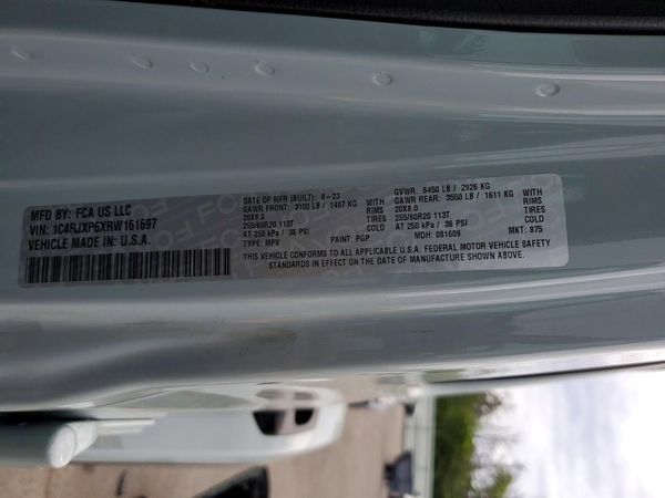 2024 JEEP WRANGLER Sahara 4XE — VINS