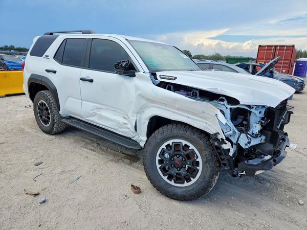2026 TOYOTA 4RUNNER