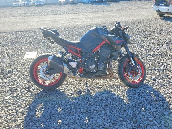 2021 KAWASAKI ZR900