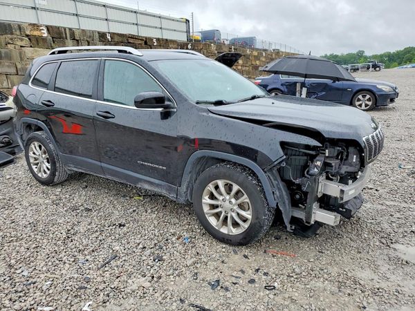 2019 JEEP CHEROKEE LATITUDE FWD