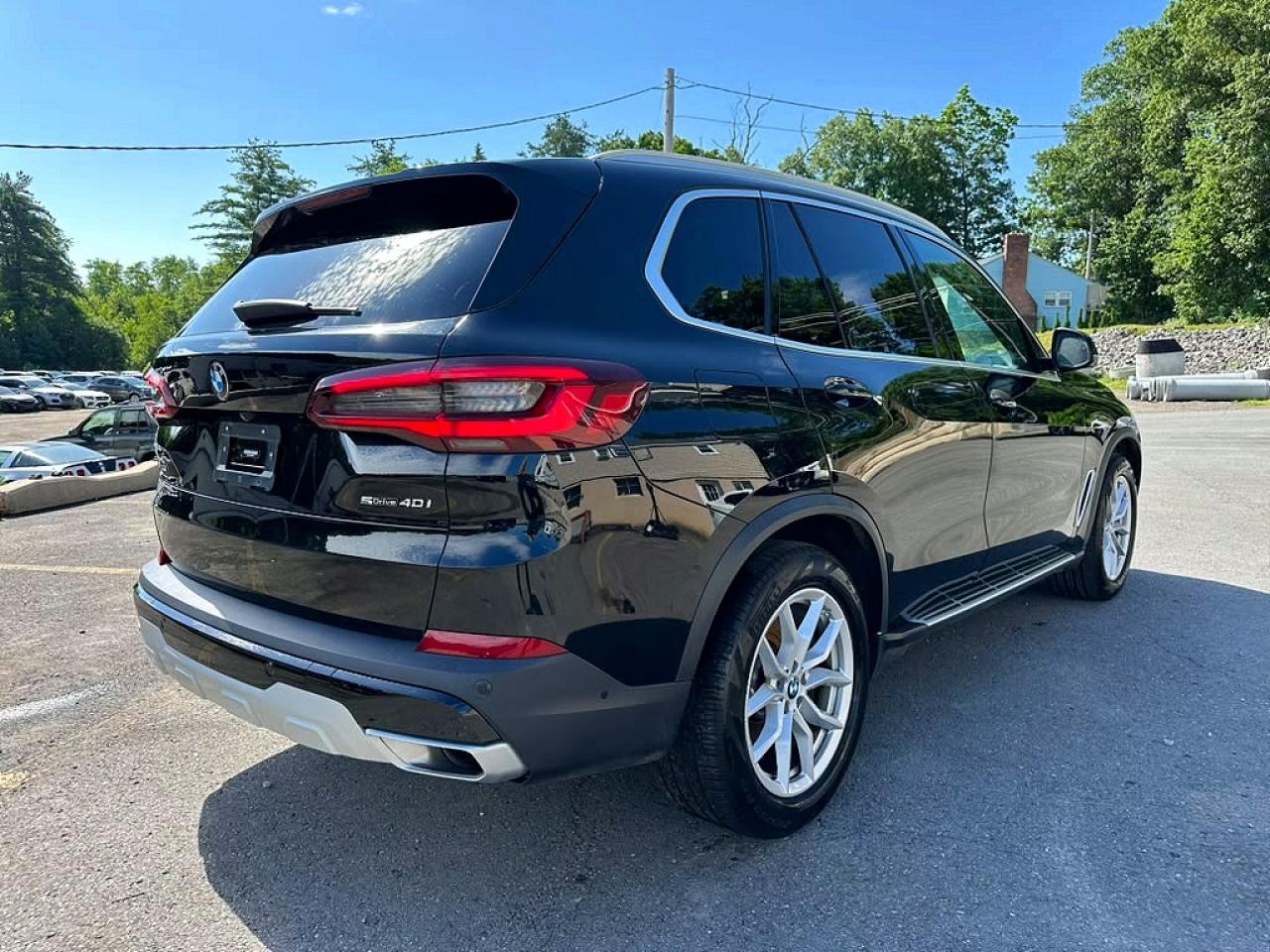 2023 BMW X5 sDrive40i