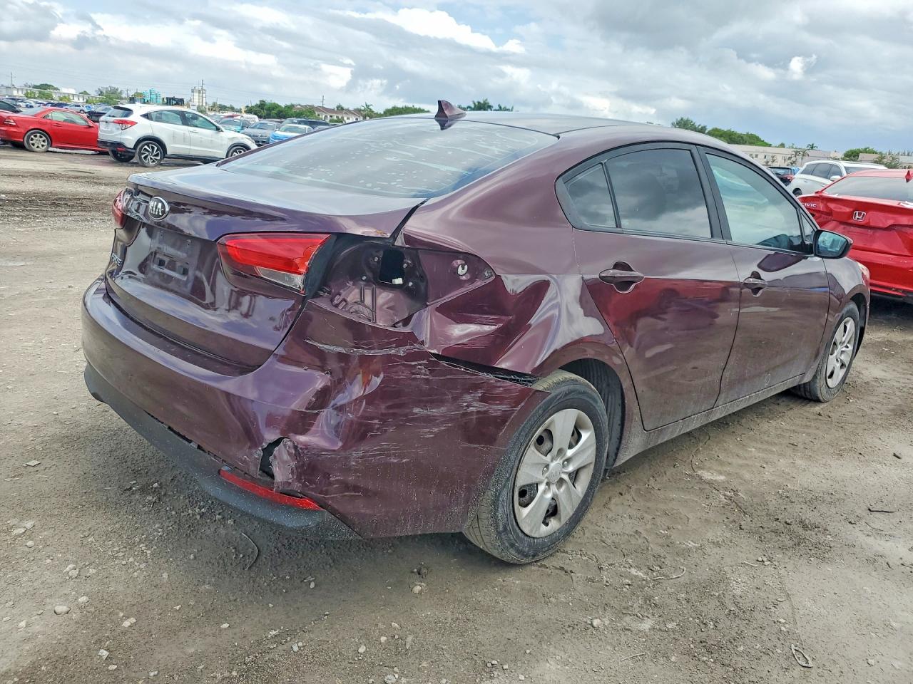 2018 KIA FORTE LX Base