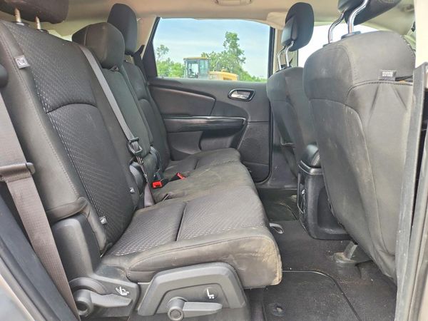 2018 DODGE JOURNEY SE