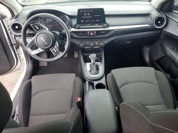 2024 KIA FORTE