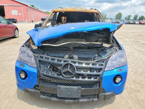 2011 MERCEDES-BENZ ML ML550 4-MATIC
