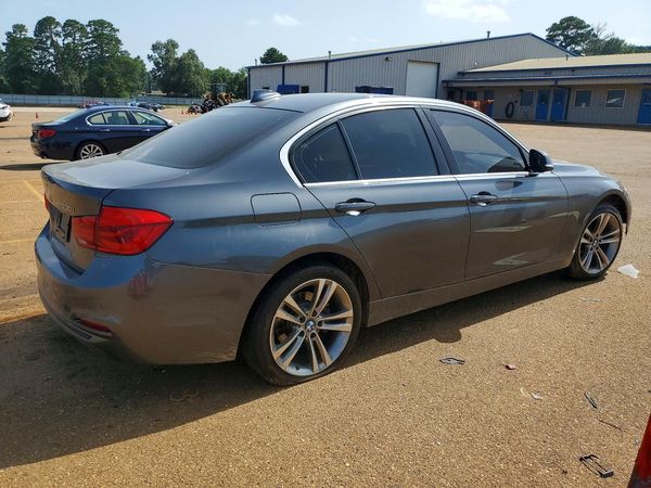 2022 BMW 330 SA