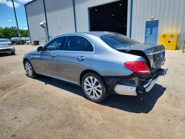 2017 MERCEDES-BENZ E