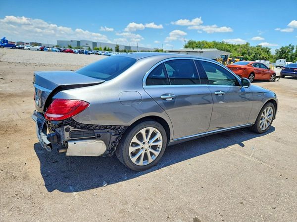 2017 MERCEDES-BENZ E