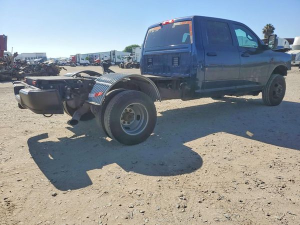 2024 RAM 3500 TRADESMAN CREW CAB 4X4