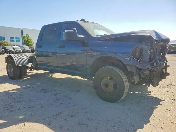 2024 RAM 3500 TRADESMAN CREW CAB 4X4