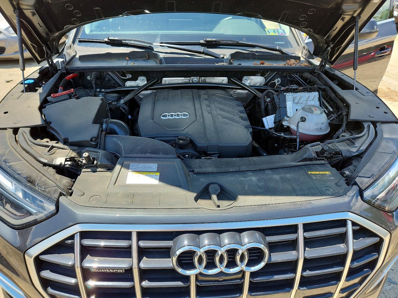 2021 AUDI Q5 quattro Premium Plus
