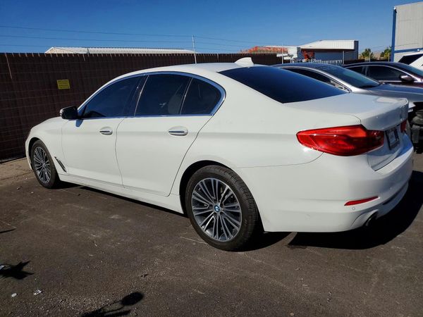 2018 BMW 530