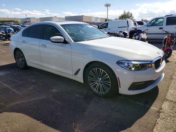 2018 BMW 530