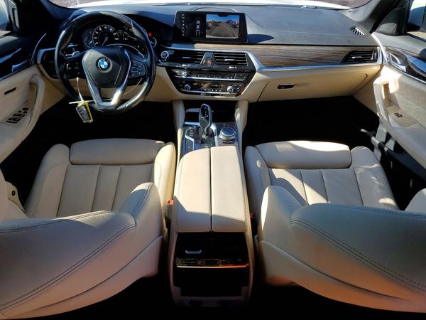 2018 BMW 530