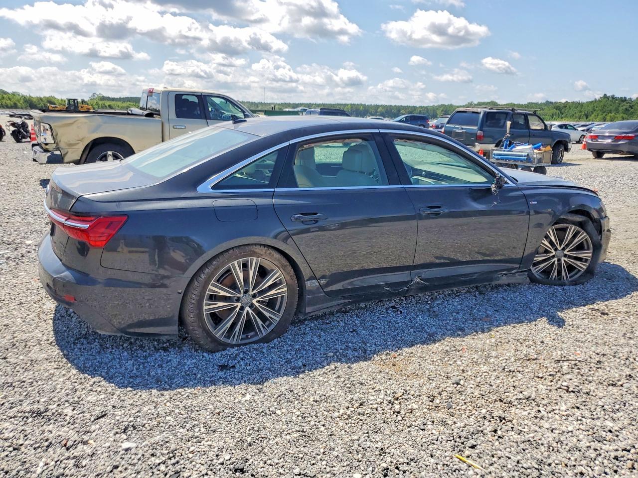 2020 AUDI A6 quattro Premium