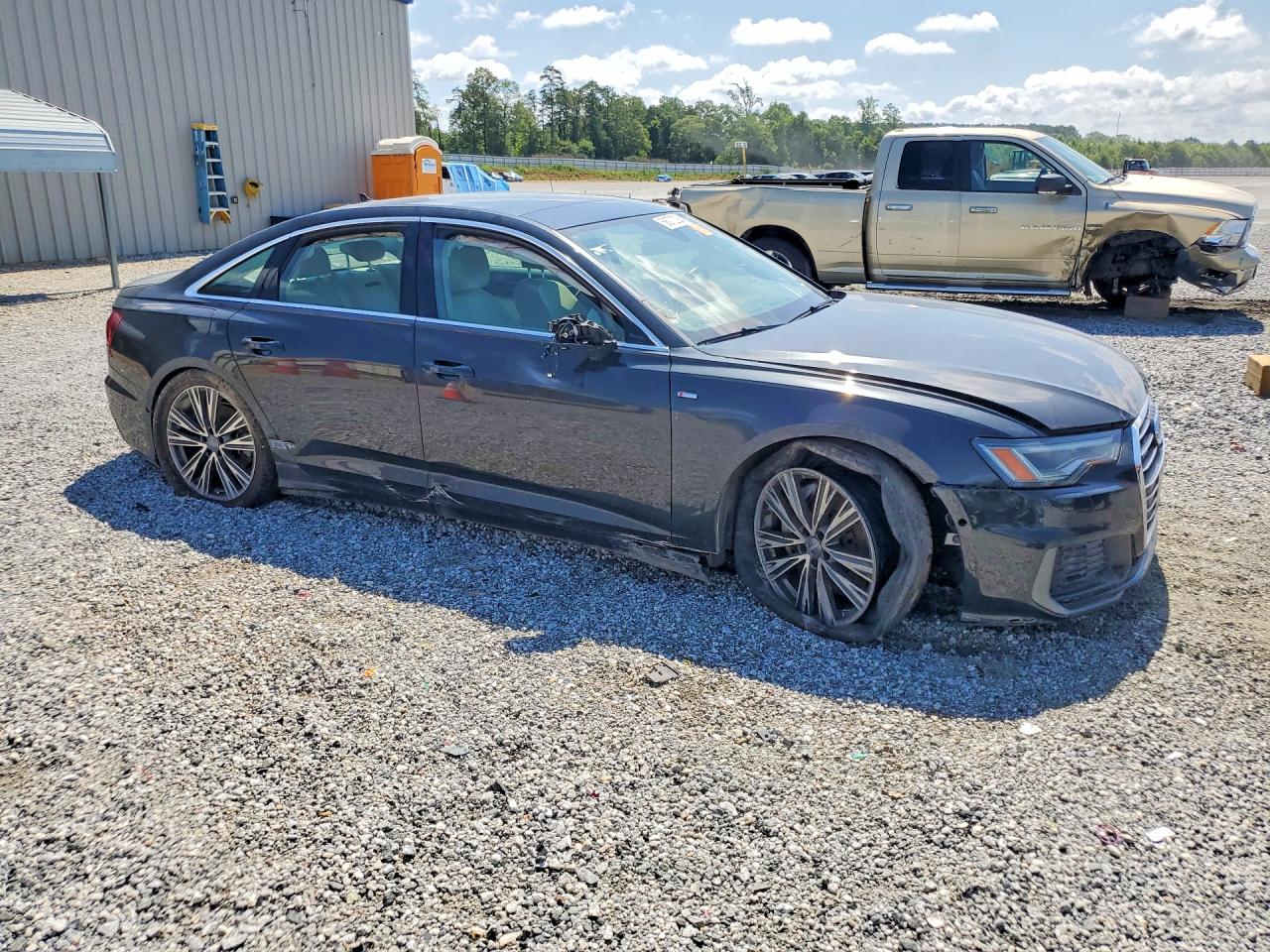 2020 AUDI A6 quattro Premium