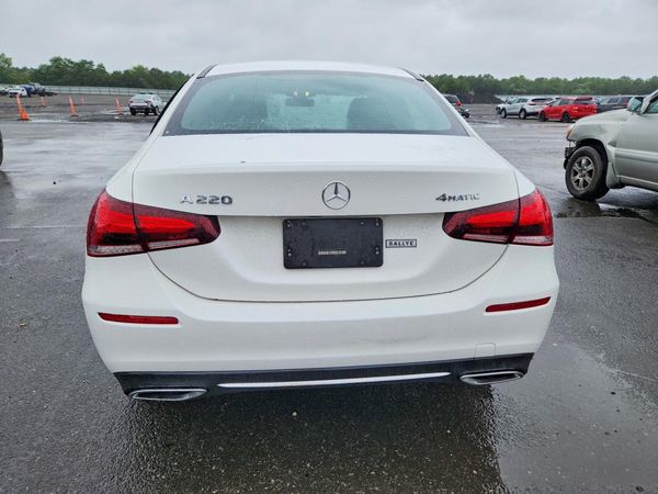 2020 MERCEDES-BENZ A A220-4M